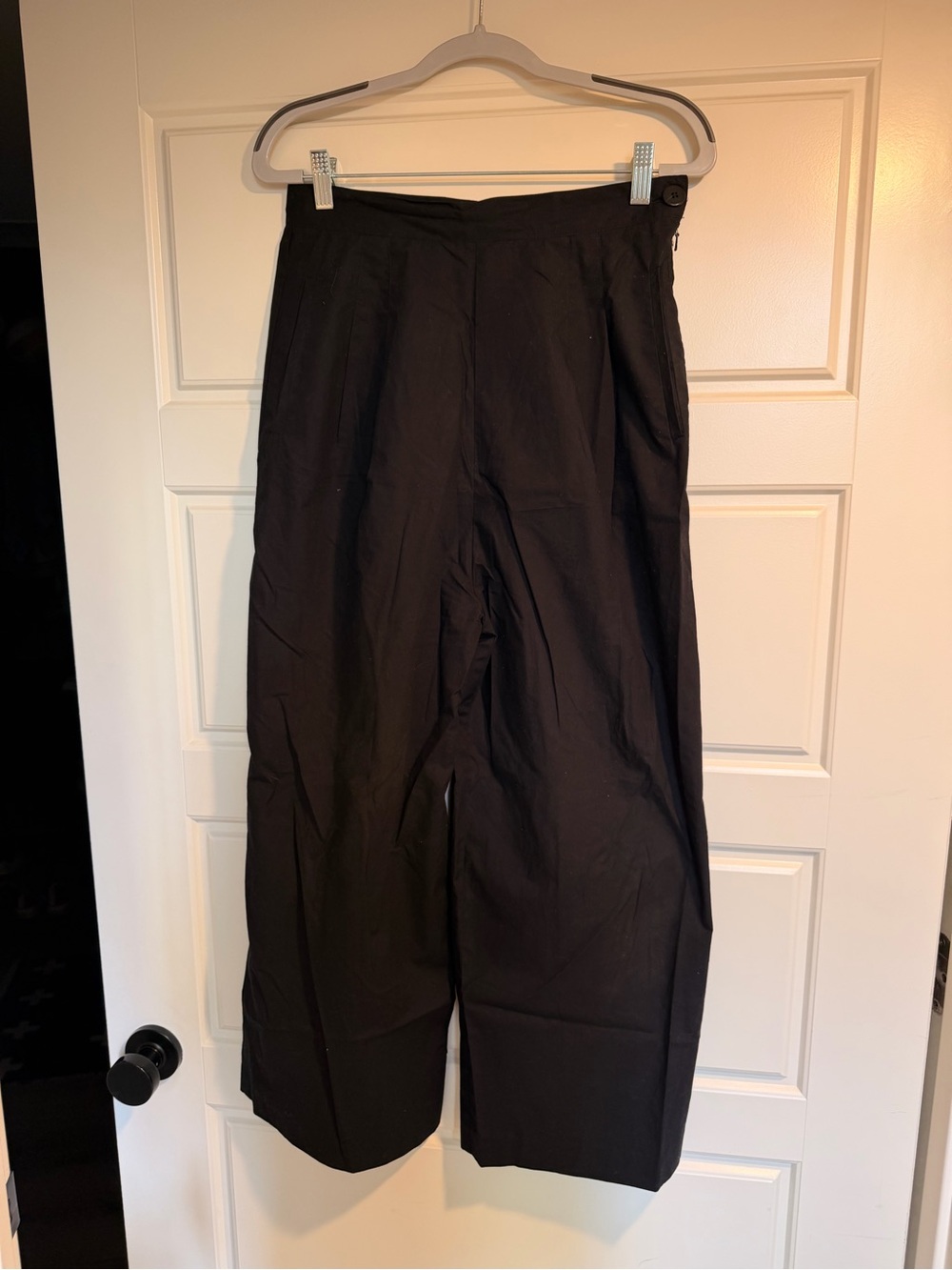 No. 6 Black Cropped Wide-Leg Pants with pleats and side zip
